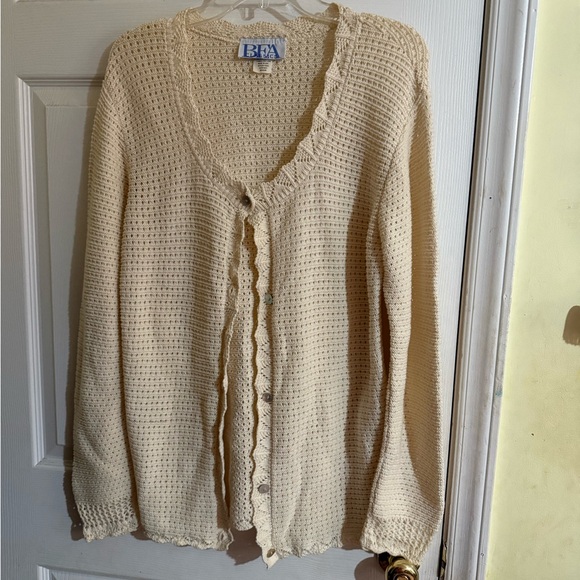 Bfa Classics Cream Women's Knitted Cardigan EUC - Picture 1 of 5